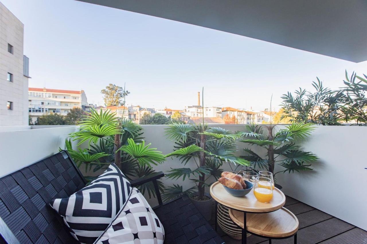 Bombarda Apartments By Lovelystay Porto Exterior photo