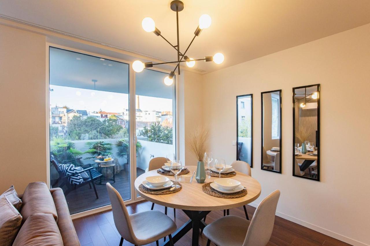 Bombarda Apartments By Lovelystay Porto Exterior photo