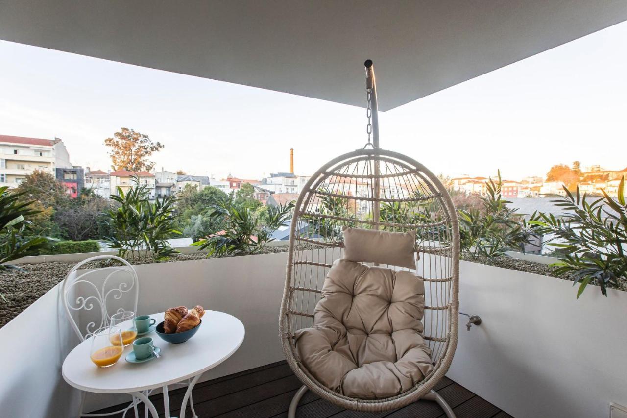 Bombarda Apartments By Lovelystay Porto Exterior photo